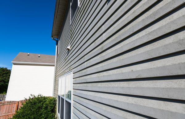 Vinyl Siding Panel Replacement in Chula Vista